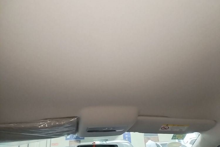 Volkswagen Polo 2018 car image #18