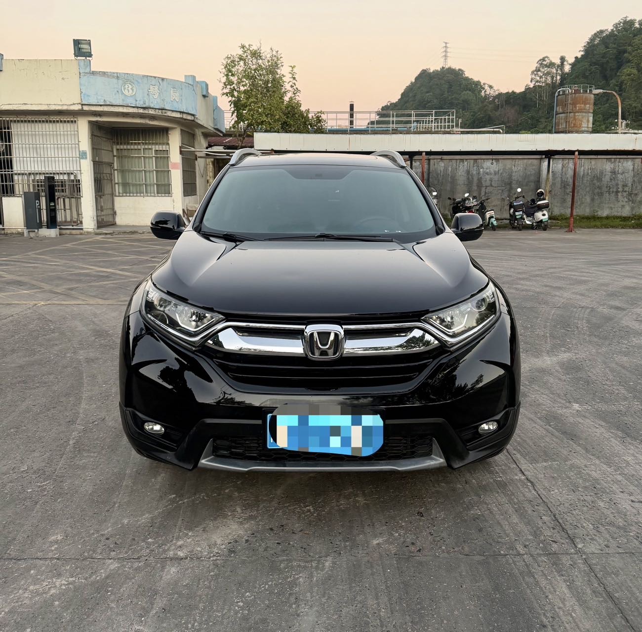 Honda CR-V 2018 car image 