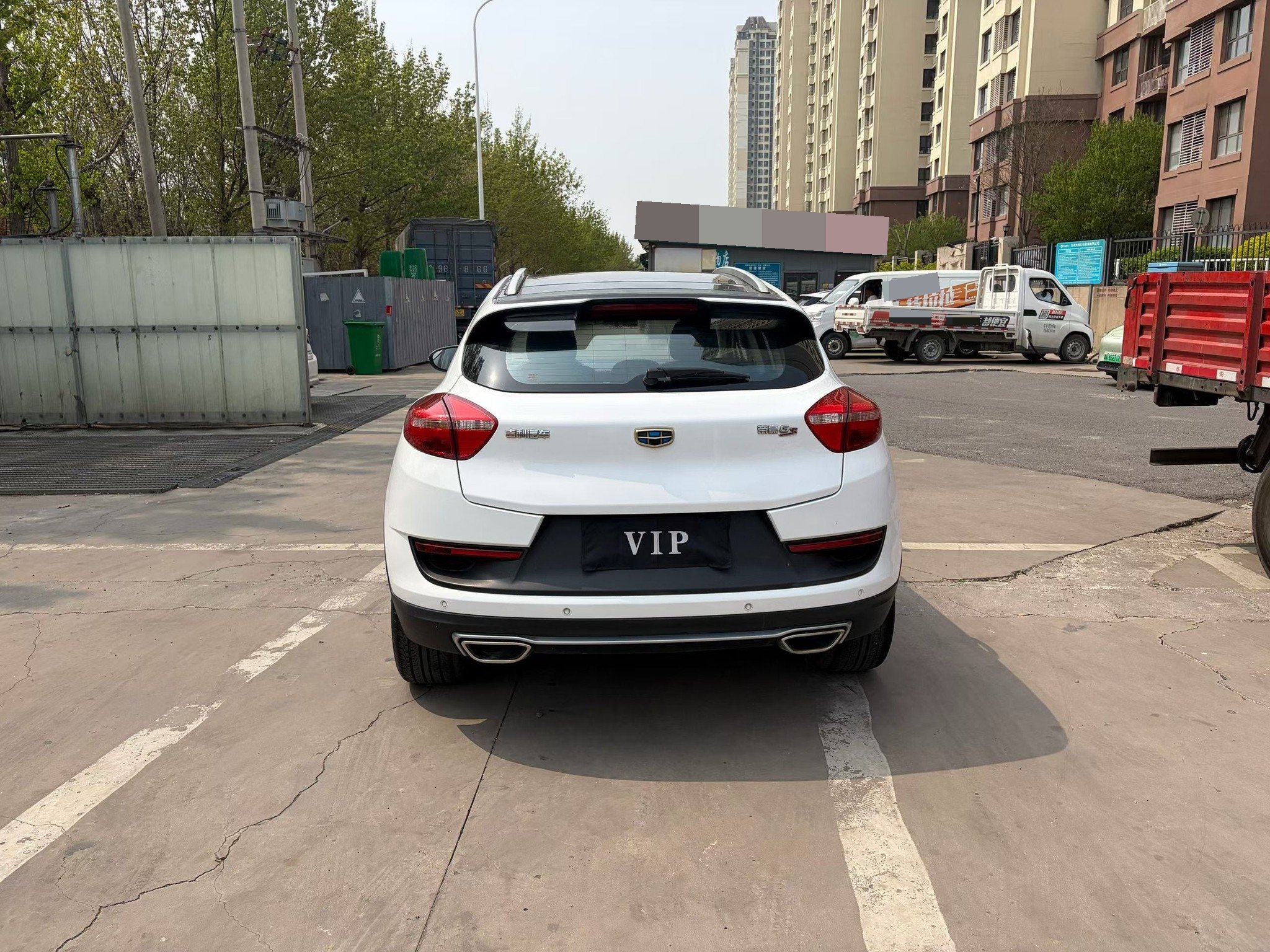 GEELY Emgrand GS 2016 car image #8