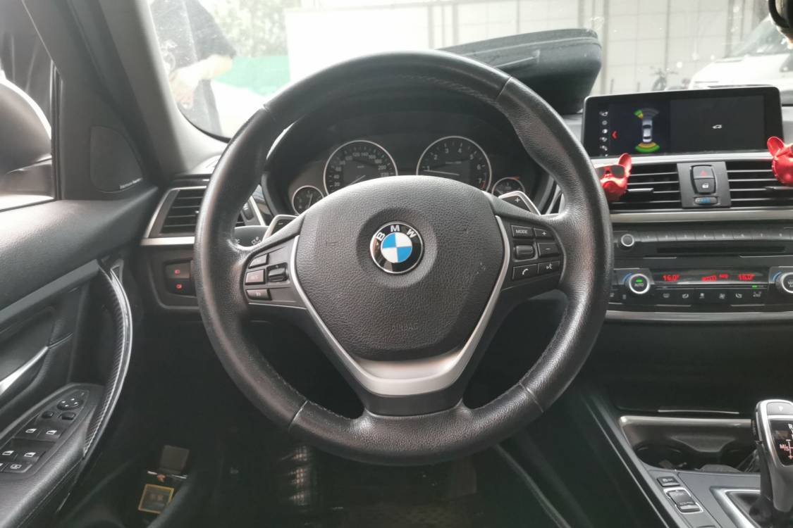 BMW 3 Series 2014 car image #22