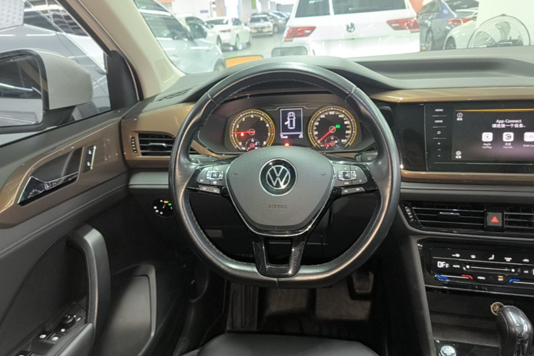 Volkswagen Tharu 2021 imagem de carro #11
