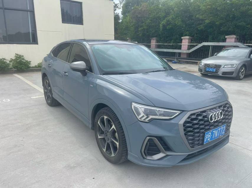 Audi Q3 Sportback 2023 car image #2