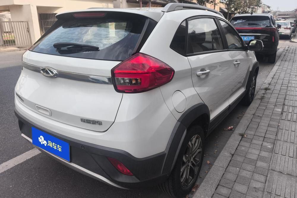 Chery Tiggo 3x 2017 immagine di auto #3