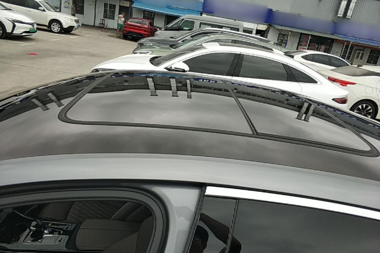 BYD Han 2023 car image #25