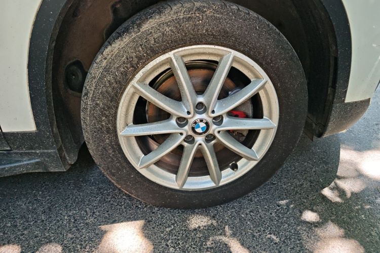 BMW X1 2019 #6 BMW X1 2019 car image #6