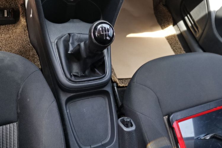 Volkswagen Polo 2016 #14 Volkswagen Polo 2016 car image #14