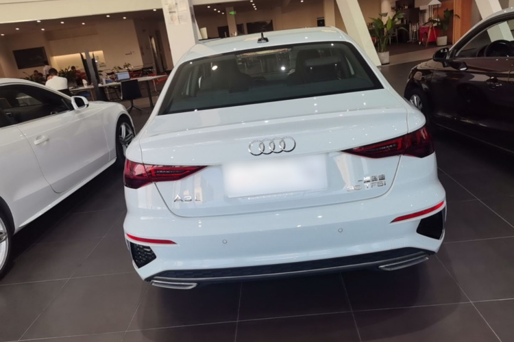 Audi A3 2024 صورة سيارة #6