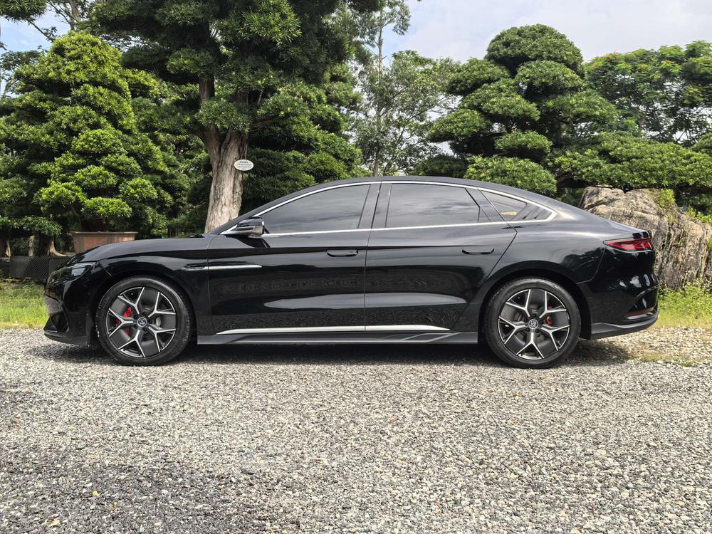 BYD Han 2022 car image #4