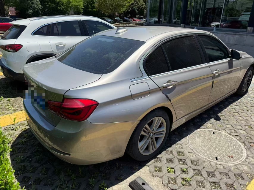 BMW 3 Series 2017 #2 BMW 3 Series 2017 car image #2