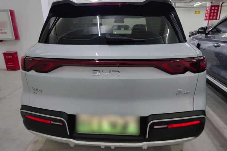 BYD YuanUP 2024 #6 BYD YuanUP 2024 car image #6