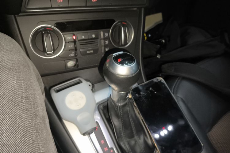 Audi Q3 2018 image de voiture #14