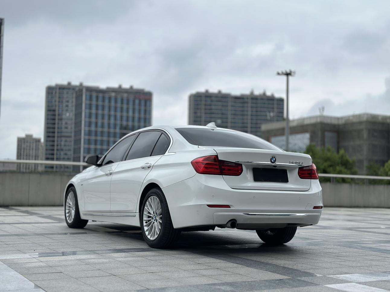 BMW 3 Series 2015 #2 BMW 3 Series 2015 изображение автомобиля #2