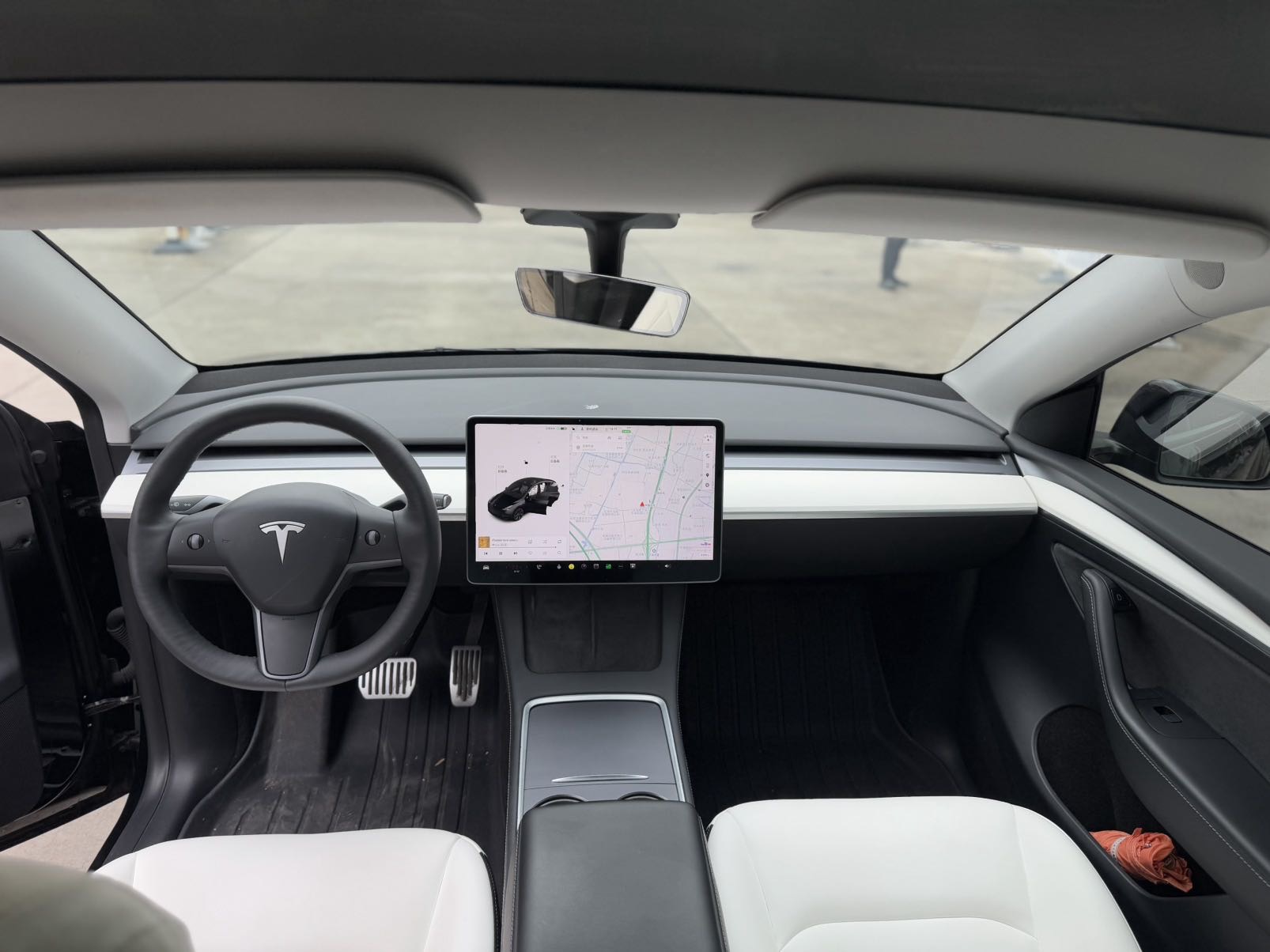 Tesla Model Y 2021 car image #7