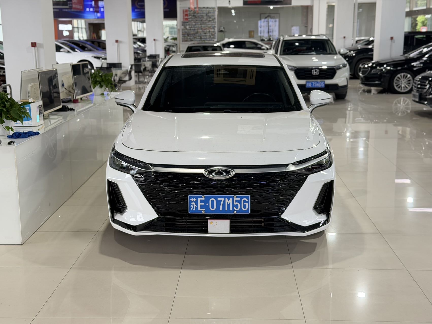 Chery Arrizo 8 2024 imagen de coche #2