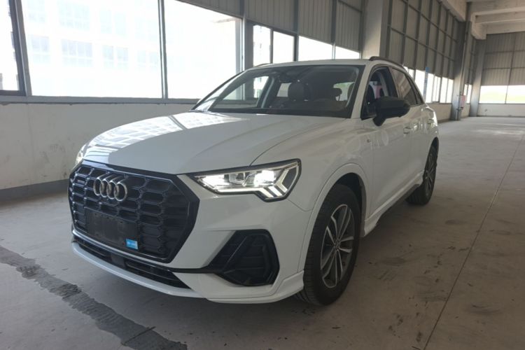 Audi Q3 2021 #2 Audi Q3 2021 car image #2