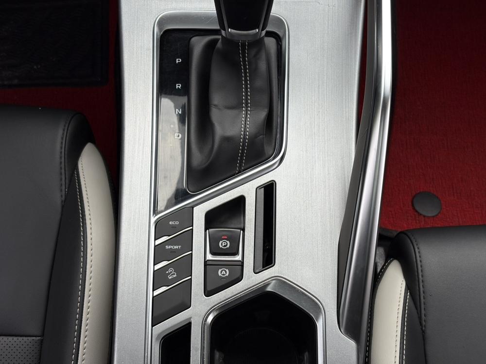 GEELY Coolray 2020 #13 GEELY Coolray 2020 car image #13
