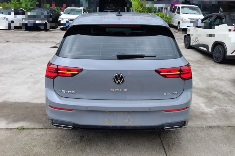 Volkswagen Golf 2024 car image #6