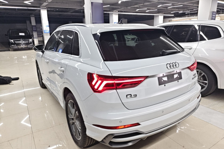 Audi Q3 2021 #5 Audi Q3 2021 car image #5
