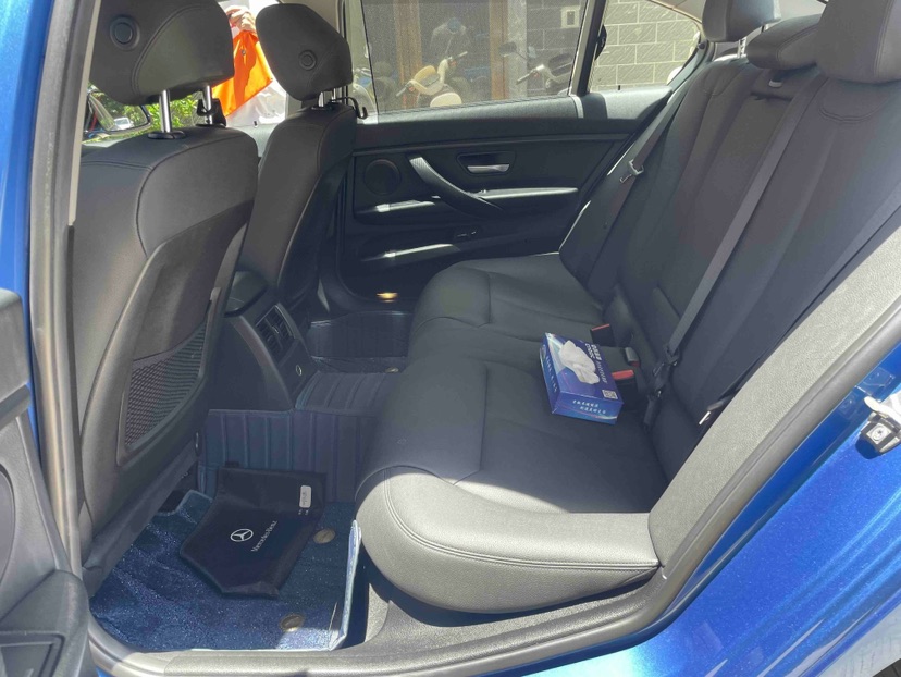 BMW 3 Series 2017 #4 BMW 3 Series 2017 car image #4