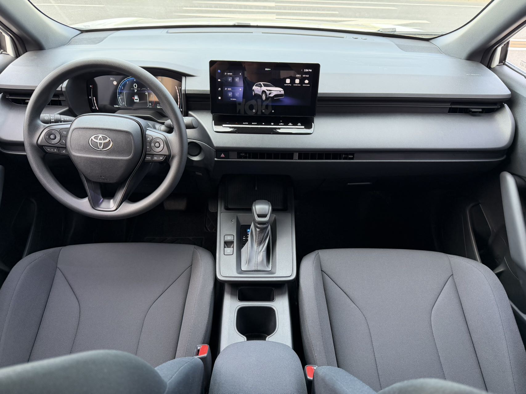 Toyota Corolla Cross 2026 car image #6