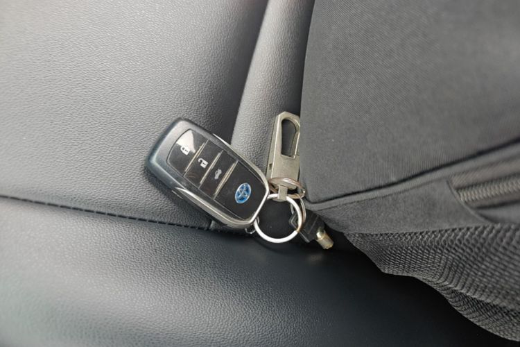 Toyota Corolla 2018 #9 Toyota Corolla 2018 car image #9