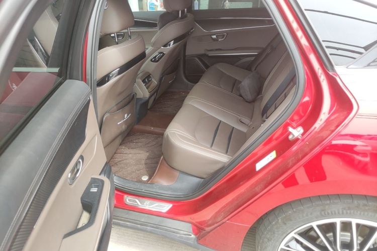 BYD Han 2022 car image #17