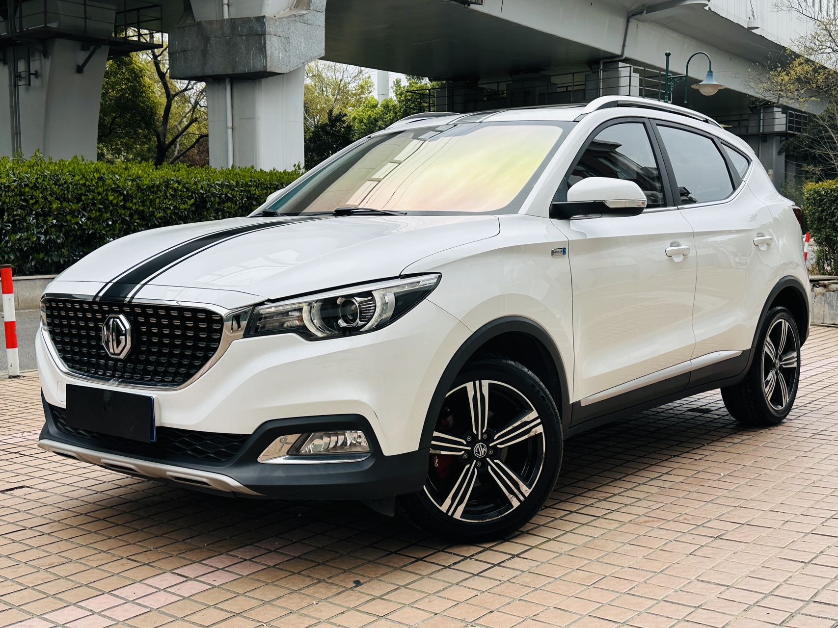 MG ZS 2019 car image 