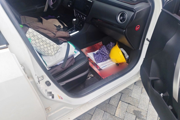 Toyota Corolla 2017 #26 Toyota Corolla 2017 car image #26