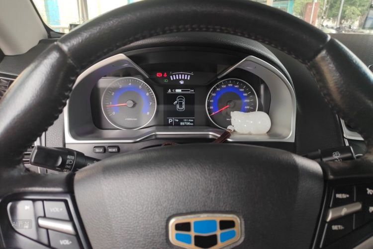 GEELY Emgrand 2016 #13 GEELY Emgrand 2016 car image #13