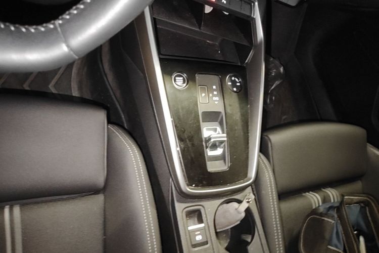 Audi A3 2022 car image #14
