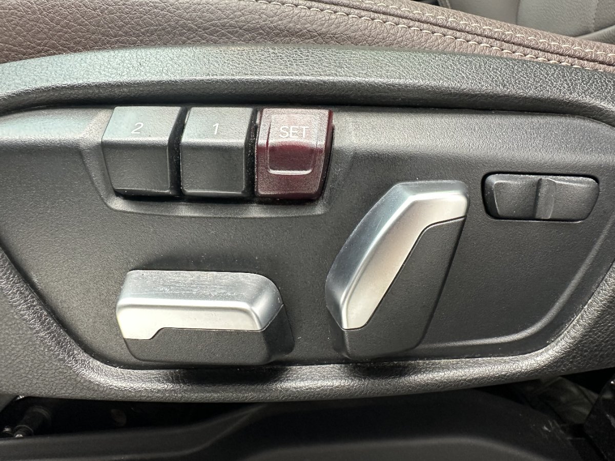 BMW X1 2022 car image #12