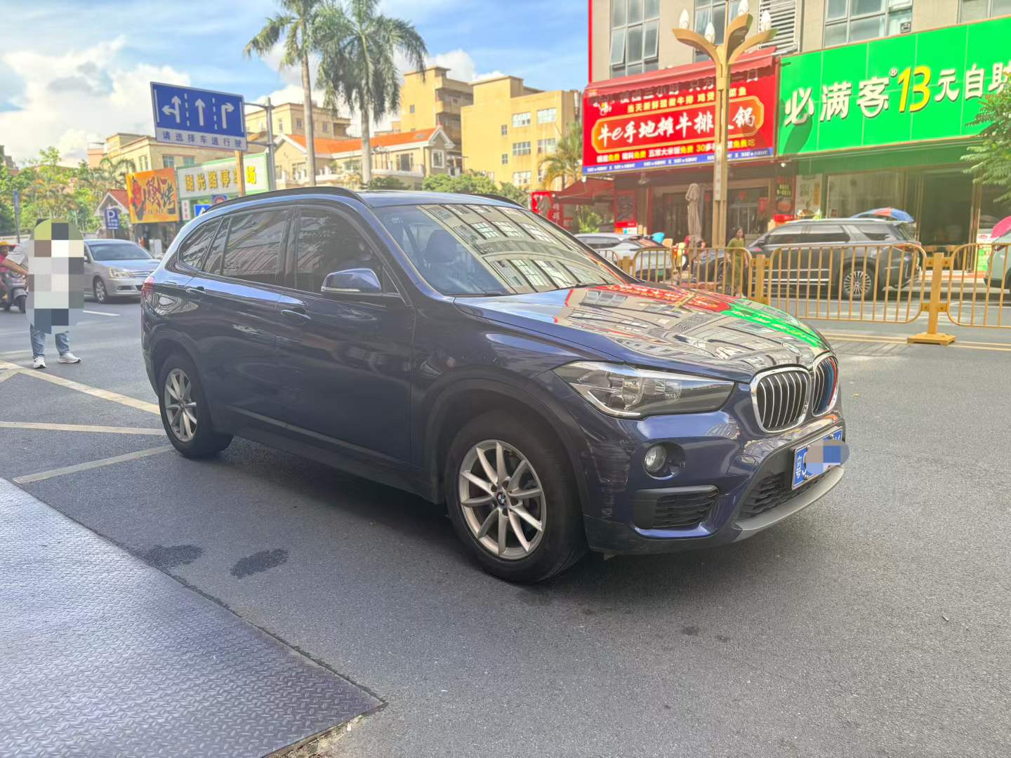 BMW X1 2019 #3 BMW X1 2019 car image #3