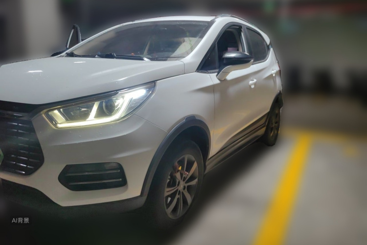 BYD Yuan New Energy 2018 car image #2