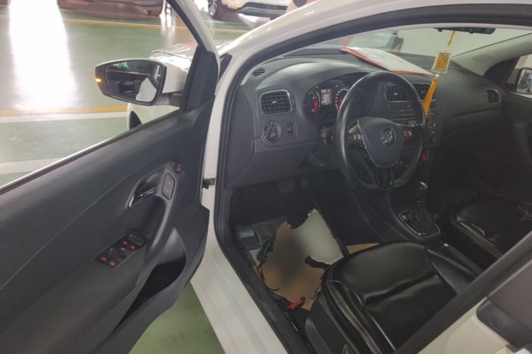 Volkswagen Polo 2017 #16 Volkswagen Polo 2017 car image #16