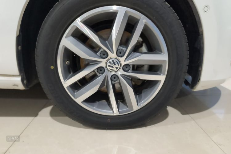 Volkswagen Golf 2017 #9 Volkswagen Golf 2017 car image #9