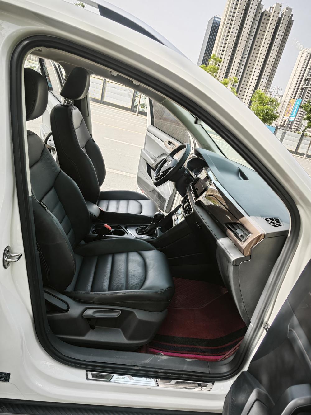 Volkswagen Tharu 2021 #25 Volkswagen Tharu 2021 car image #25