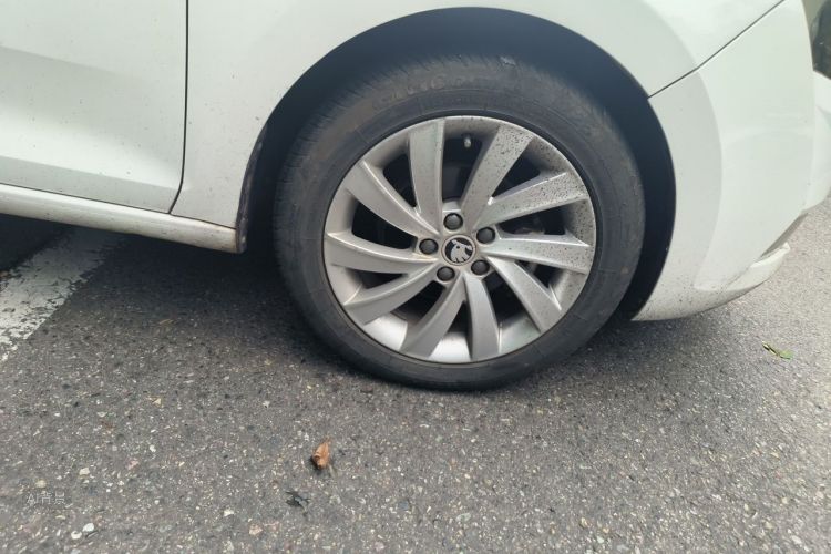 2018 #9 2018 immagine di auto #9