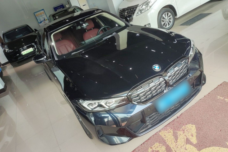 BMW 3 Series 2023 #4 BMW 3 Series 2023 car image #4