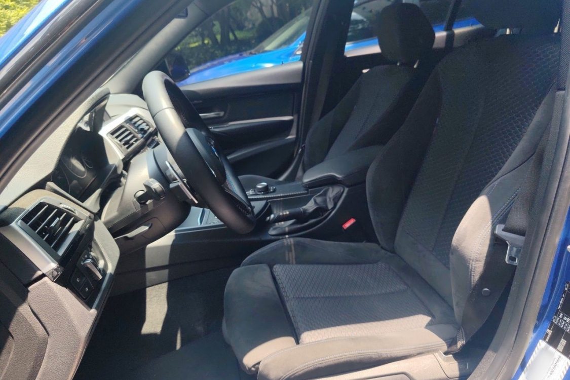 BMW 3 Series 2017 #20 BMW 3 Series 2017 car image #20