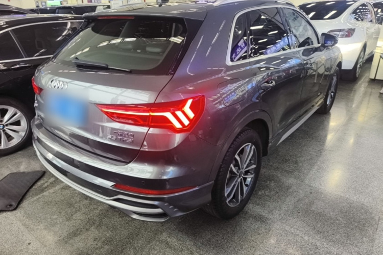 Audi Q3 2022 #5 Audi Q3 2022 car image #5