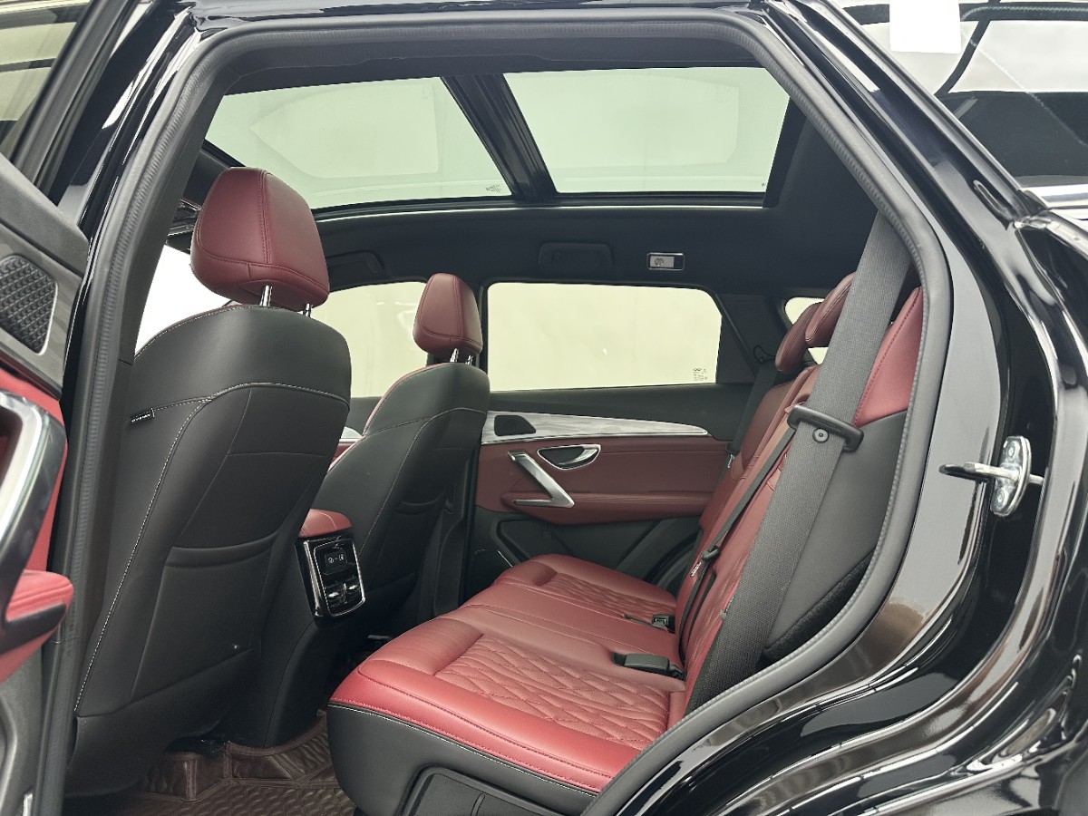 Jetour X70 PLUS 2023 #6 Jetour X70 PLUS 2023 car image #6