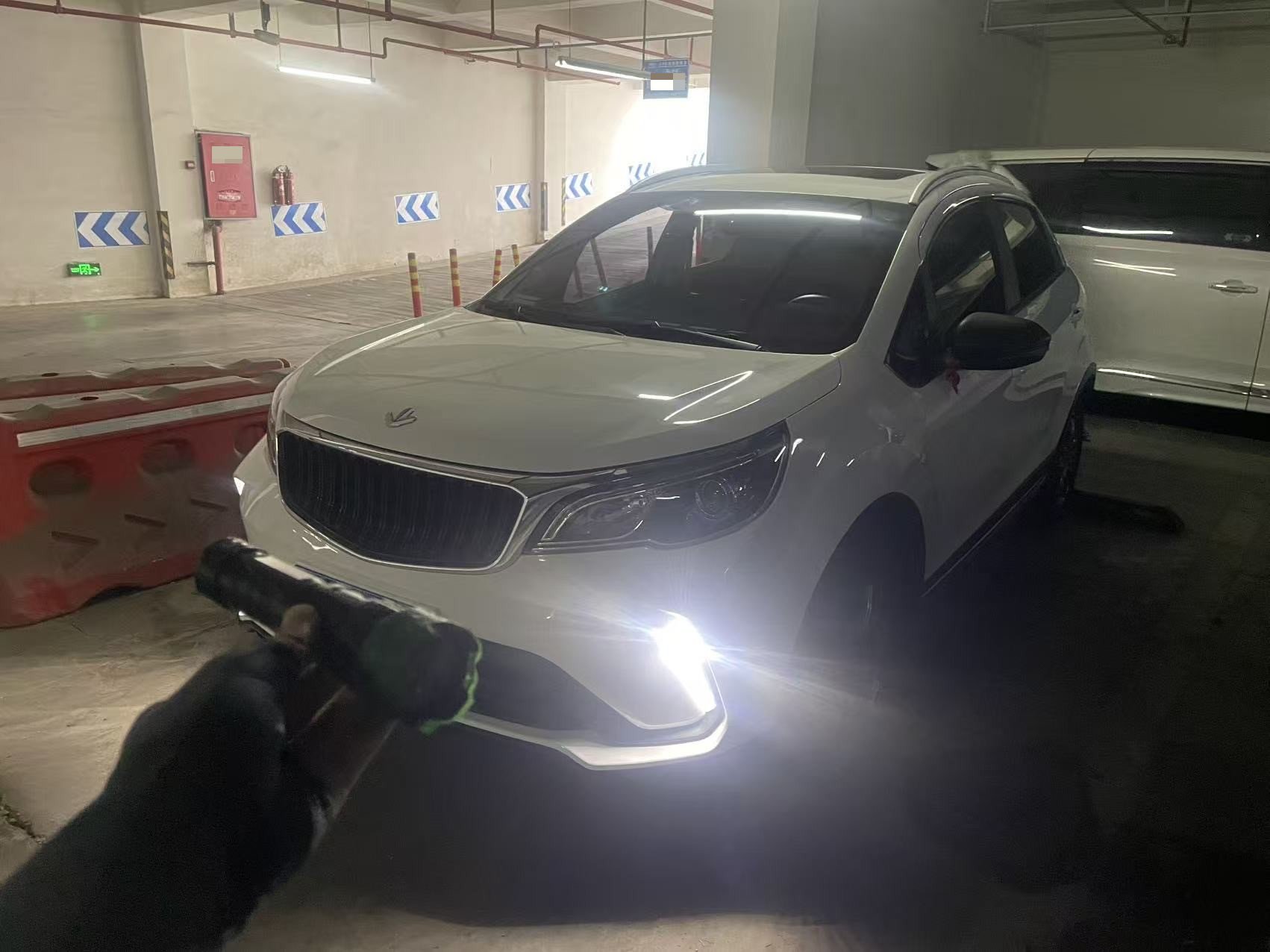 Livan X3 PRO 2023 image de voiture 