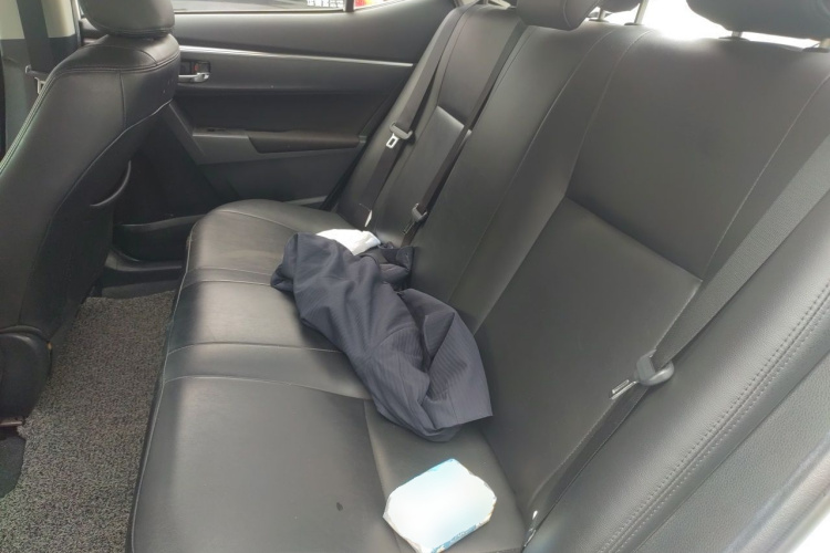 Toyota Corolla 2015 immagine di auto #10