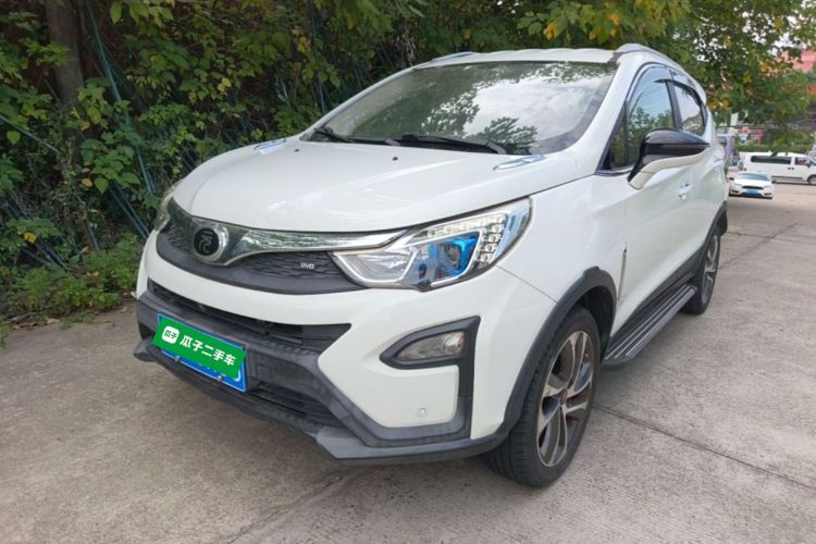 BYD Yuan 2017 #2 BYD Yuan 2017 car image #2