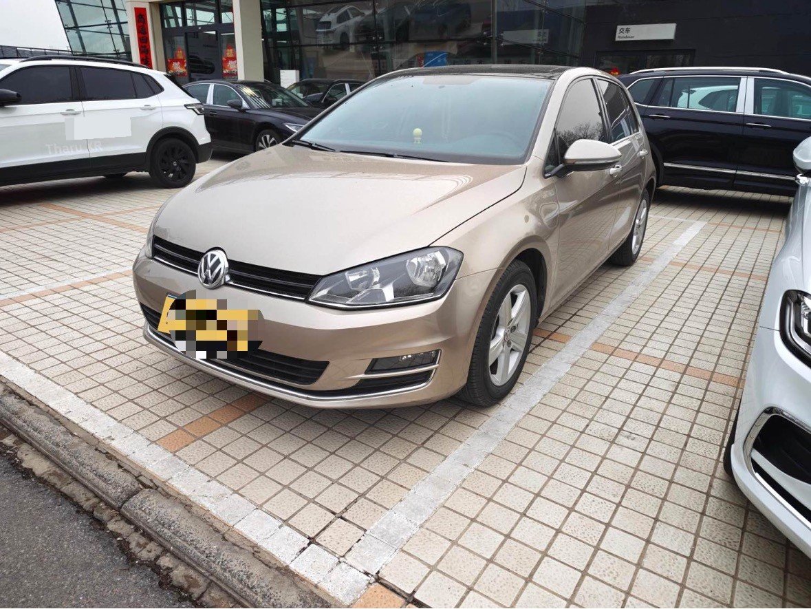 2015 2015 car image