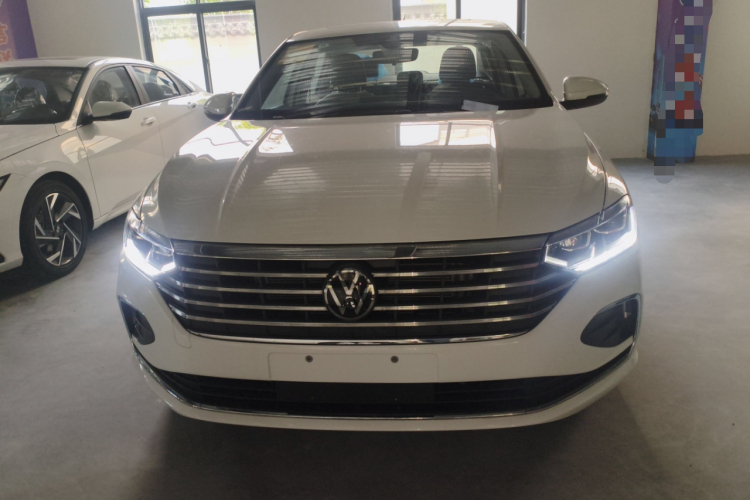 Volkswagen Lavida 2026 imagen de coche #3