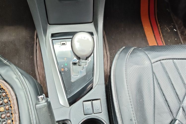 Toyota Corolla 2019 #16 Toyota Corolla 2019 car image #16