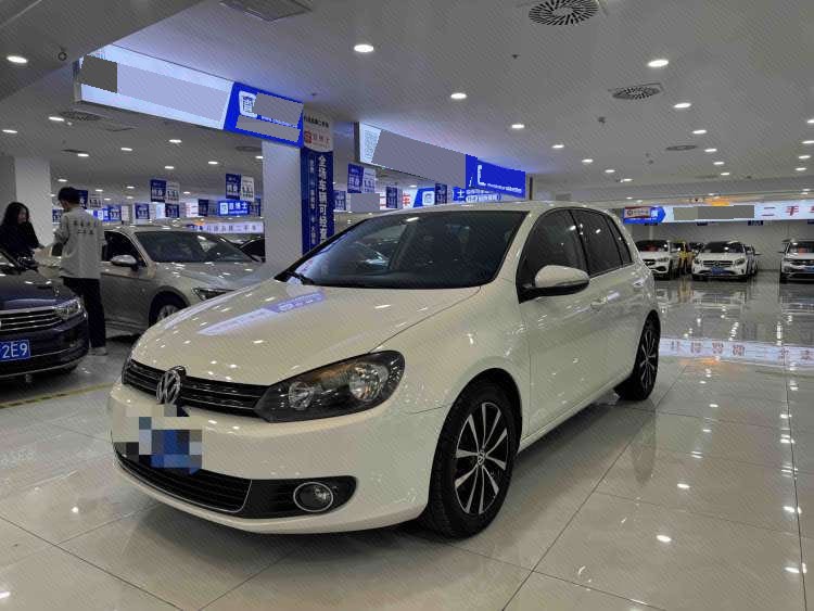 Volkswagen Golf 2012 Volkswagen Golf 2012 car image