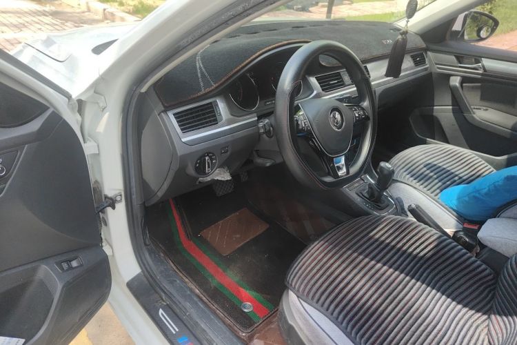 Volkswagen Bora 2020 car image #13