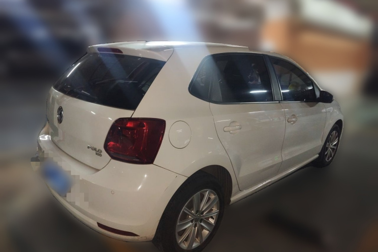 Volkswagen Polo 2015 #5 Volkswagen Polo 2015 car image #5